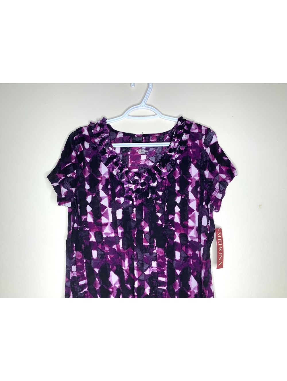 < NWT Merona Abstract Pattern Blouse With Ruffled Neckline > - Picture 3 of 9